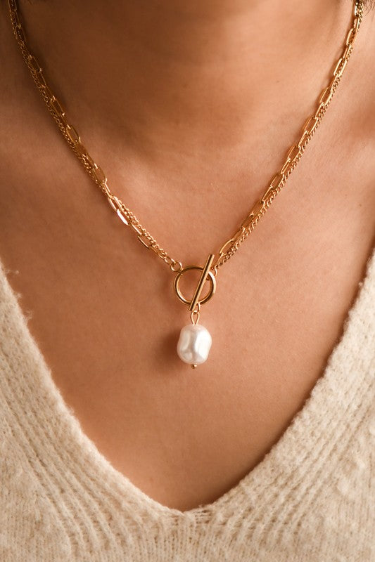 The Chain Reaction Pearl Necklace