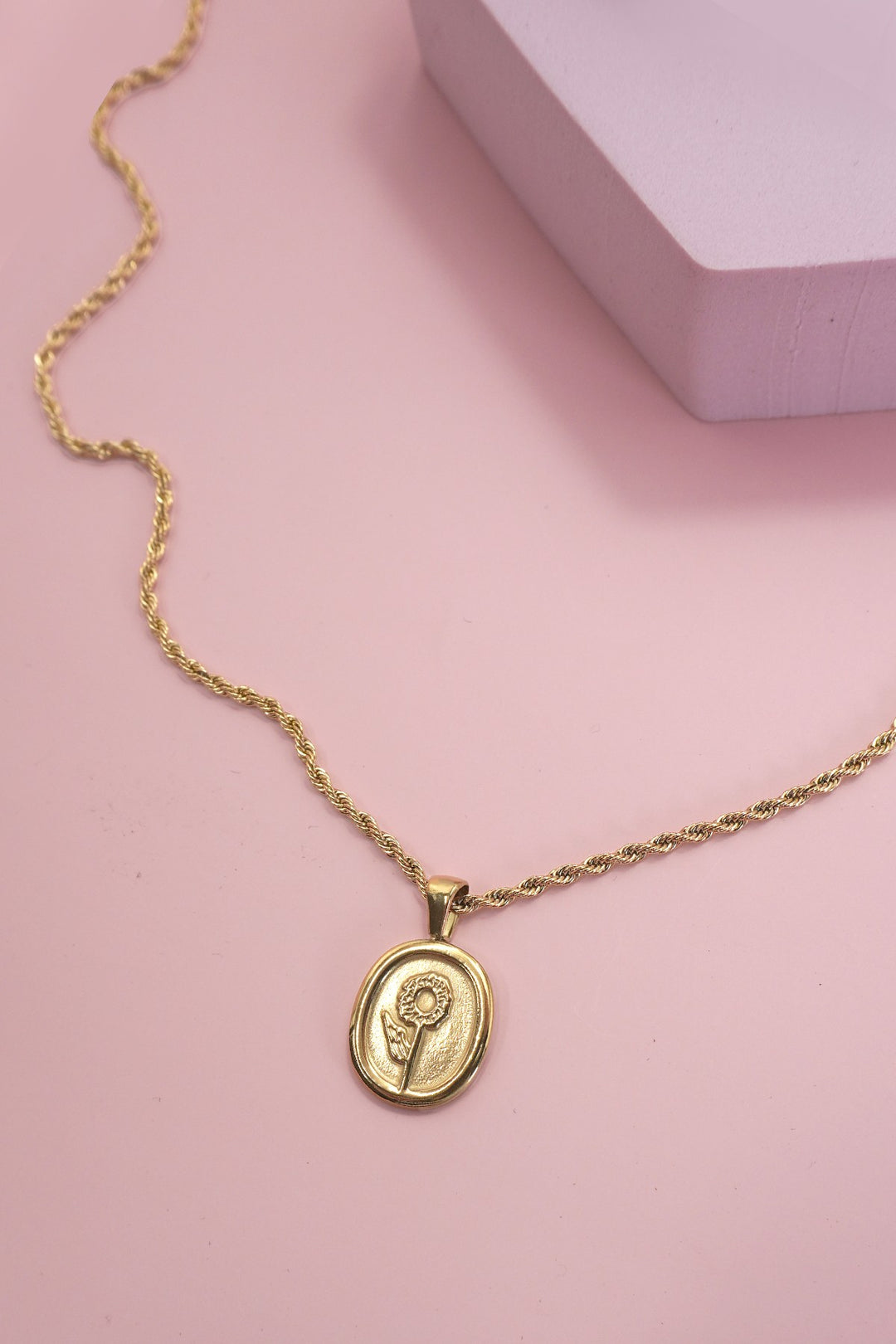 The Delicate Flower Gold Necklace