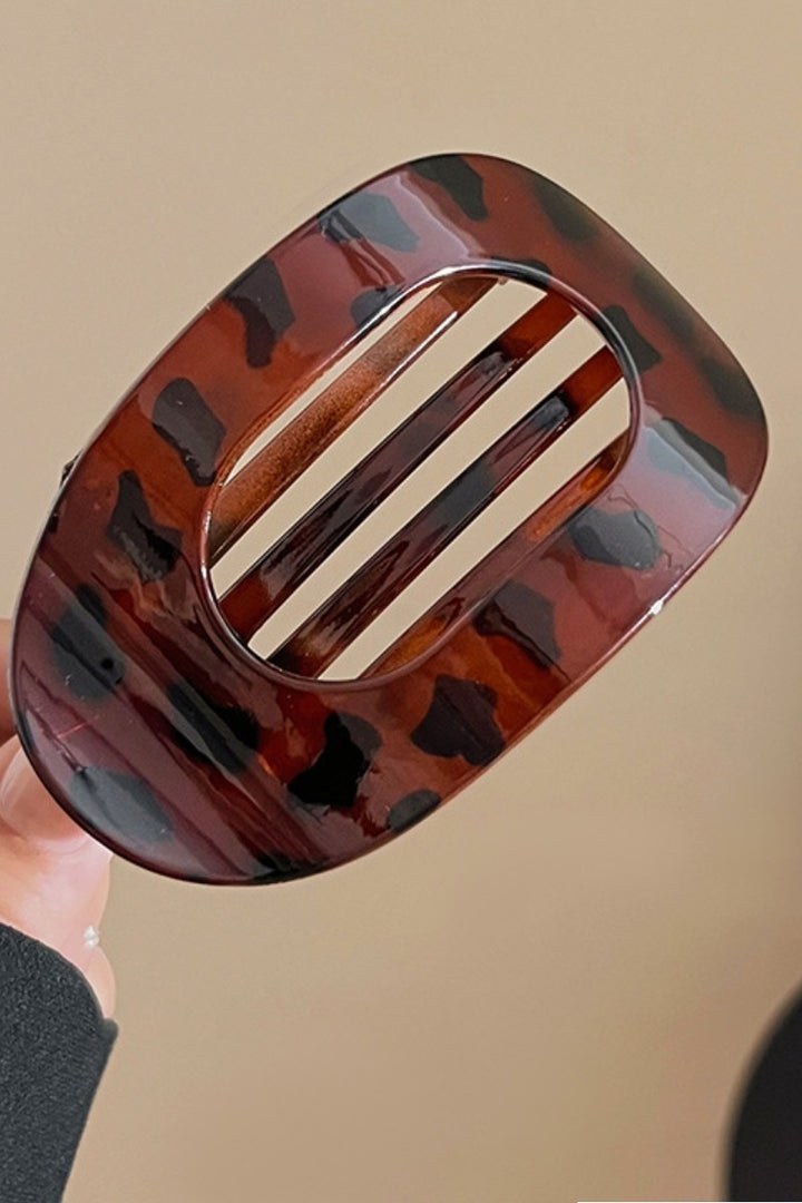 The Molly Matte Oval Flat Curved Design Hair Clips