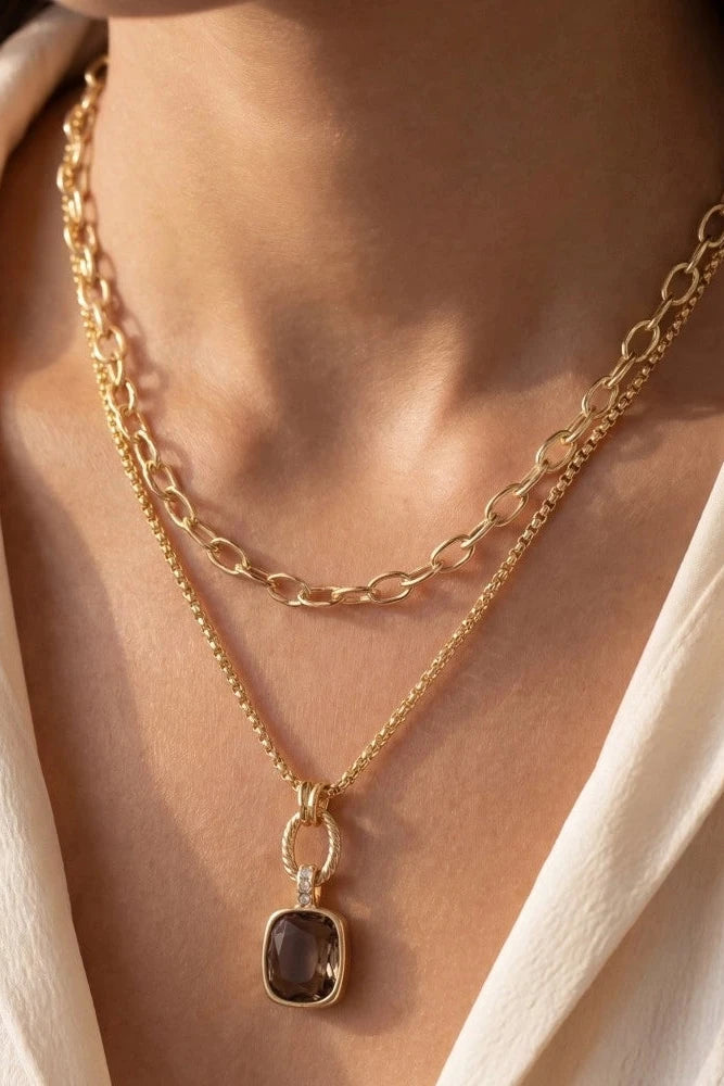 The Double Layered Chain Crystal Square Pendant Necklace