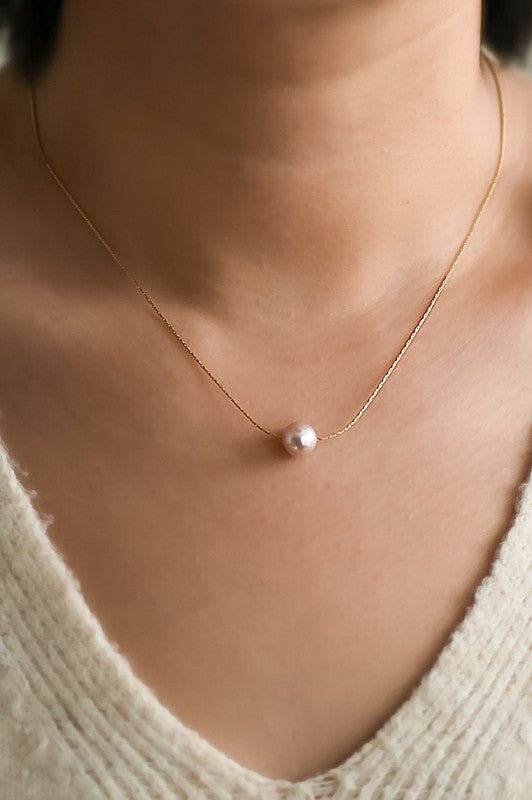 Single Freshwater Pink Pearl and Gold Chain Necklace