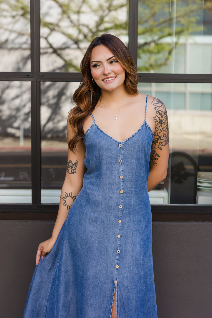 The Dose of Denim Sleeveless Maxi Dress