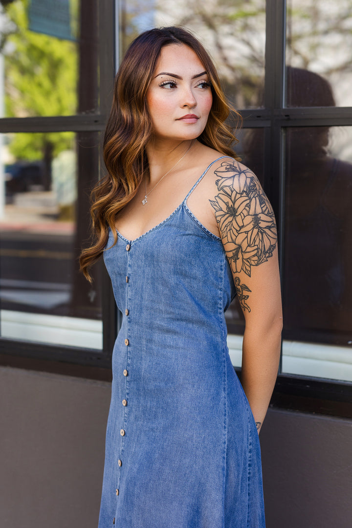 The Dose of Denim Sleeveless Maxi Dress