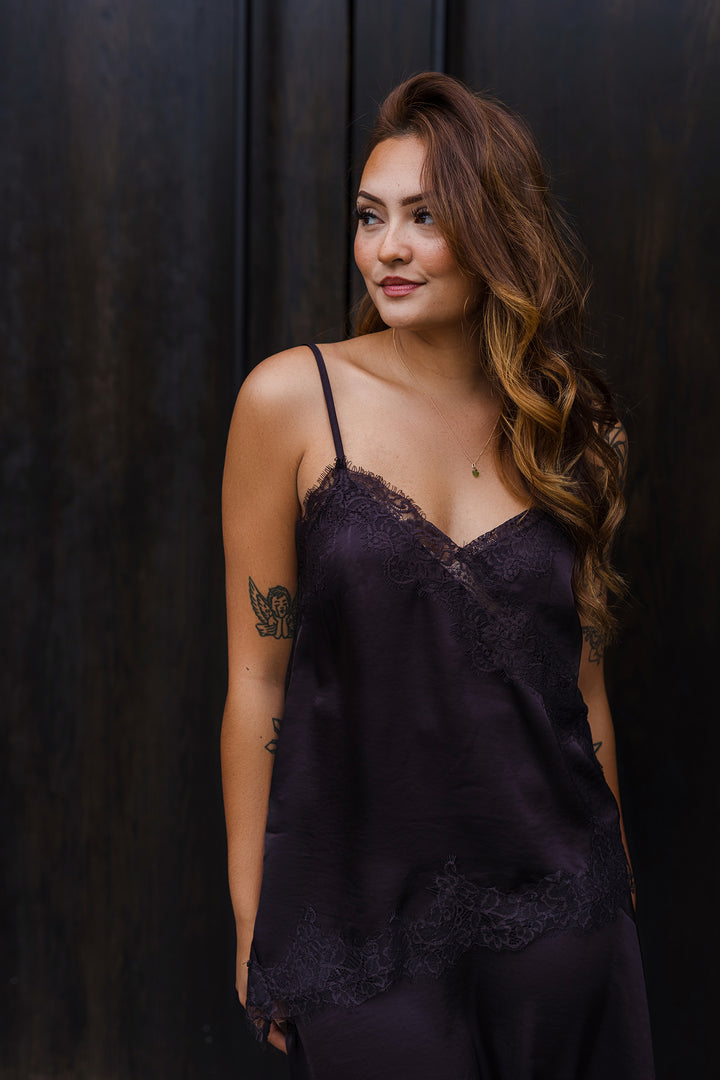 The French Lace Asymmetrical Hem Tank Top