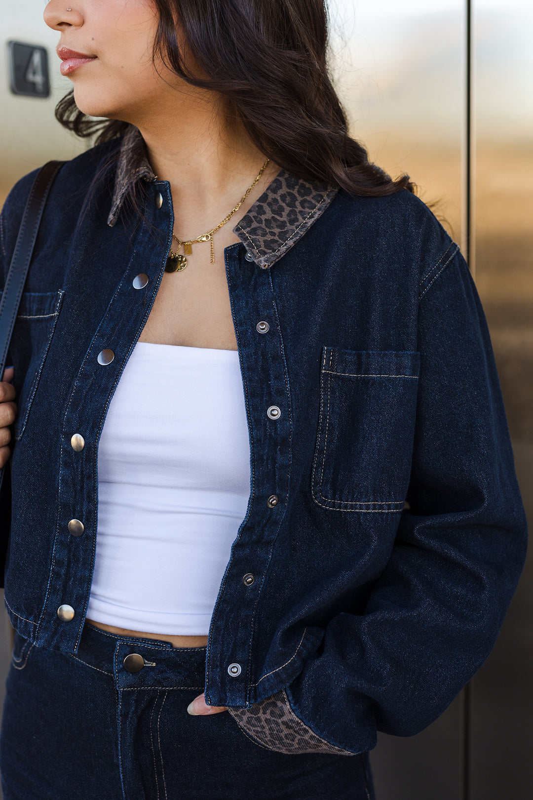 The Girl Can't Be Tamed Leopard Collar Denim Jacket
