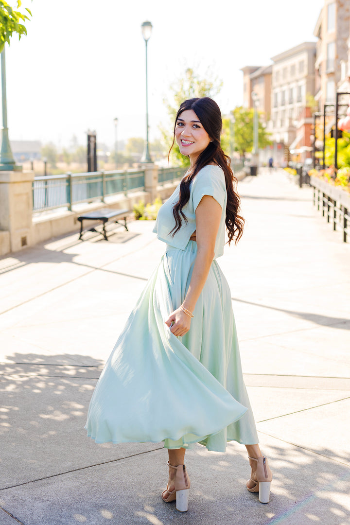The Cassie Linen Skirt Set