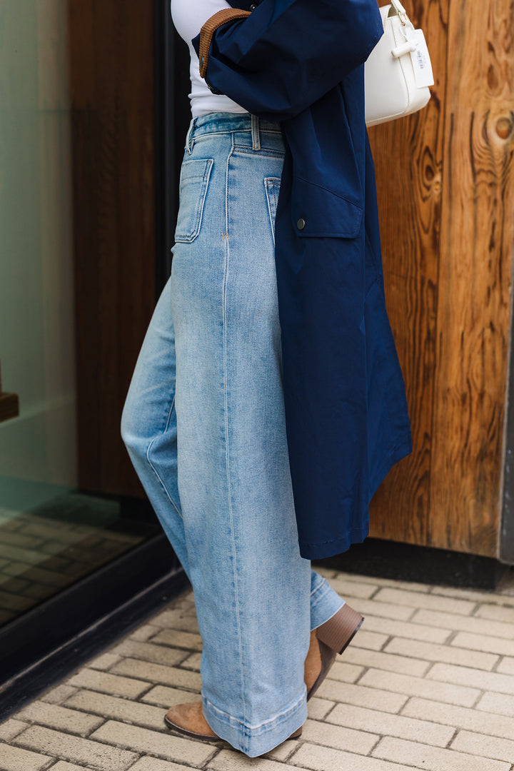 The Marleigh Light Wash Front Pocket Stretch Wide Leg Jeans by Hidden