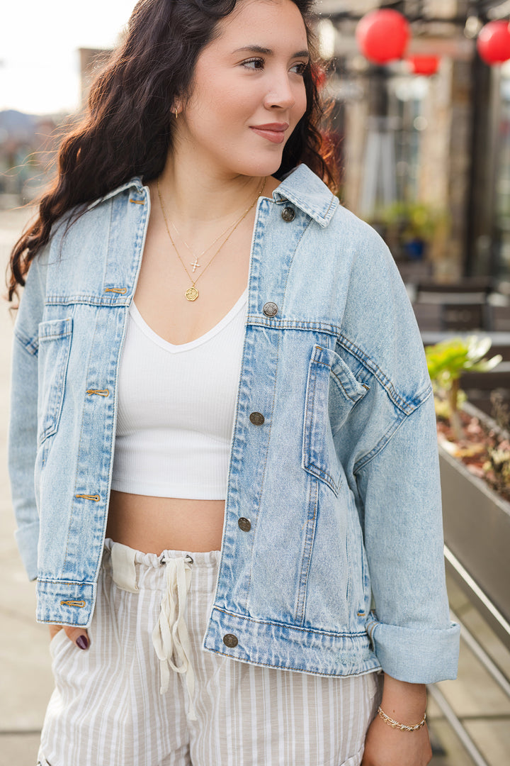 The Everyday Icon Back Pleated Jacket