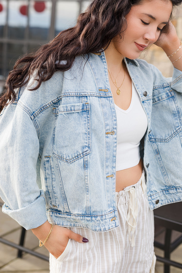 The Everyday Icon Back Pleated Jacket