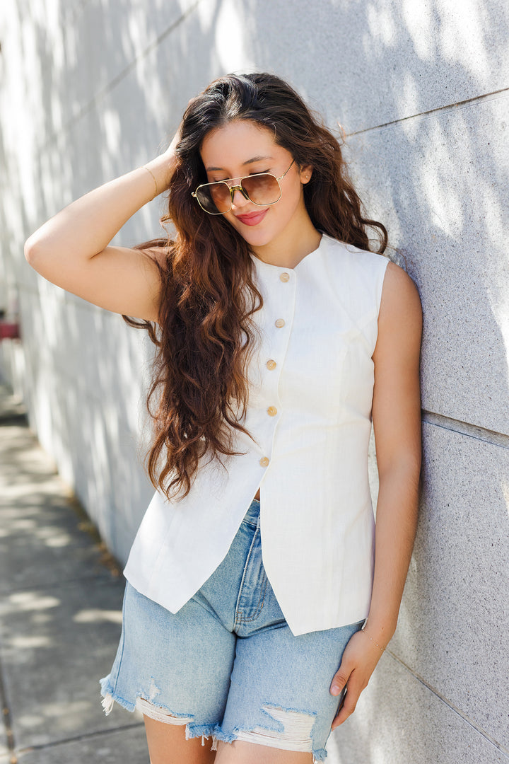 The Vest Behavior Sleeveless Linen Top