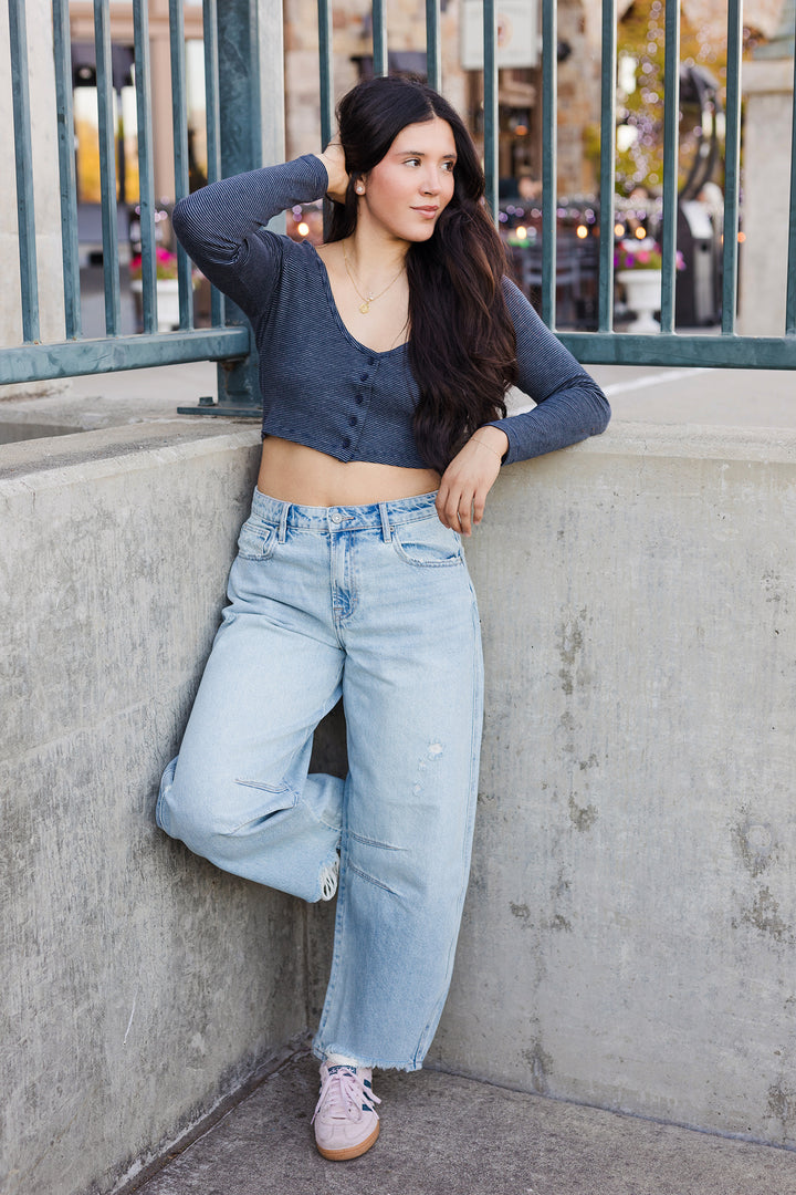 The Sammie Light Wash Barrel Jeans by Hidden