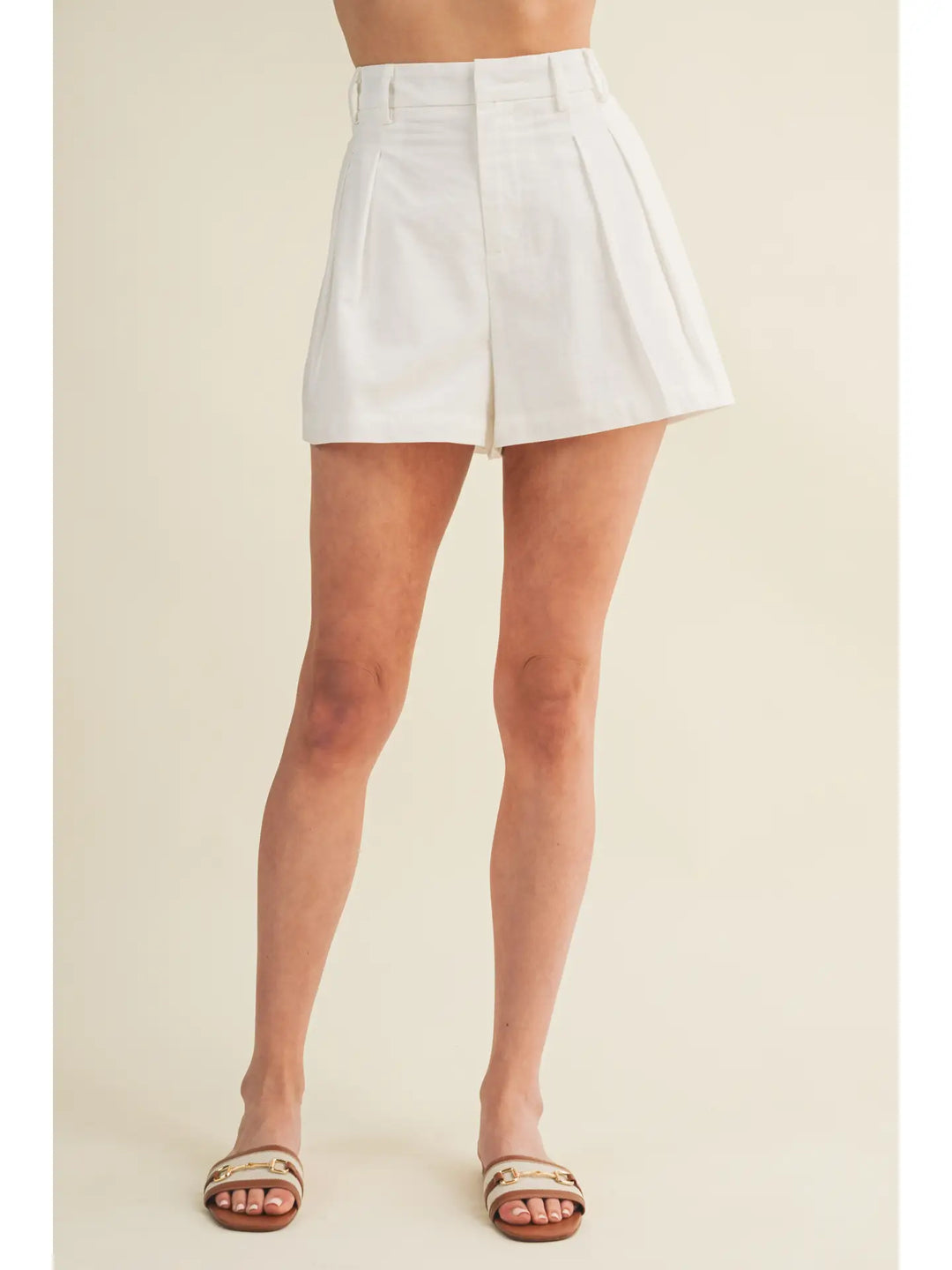The First In Class Tailor Pleated Shorts