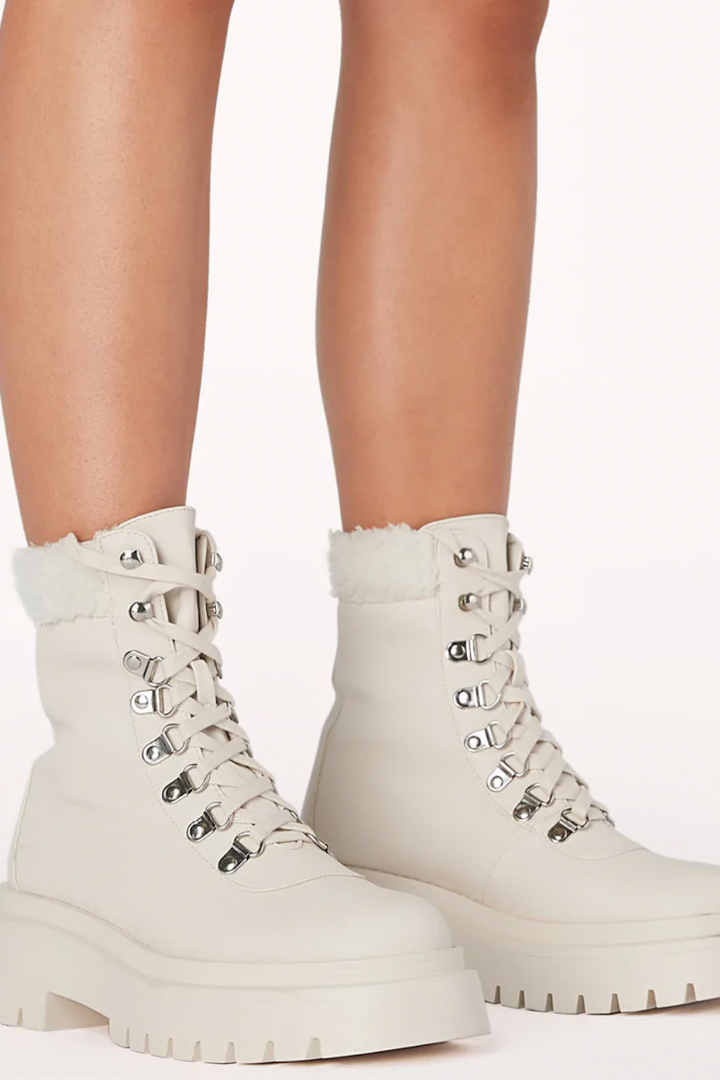 The Ferria Cream Sherling Boot by Billini